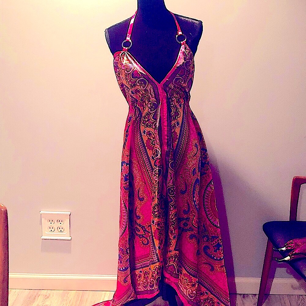 ❤️New 🌺🌸 Halter Back Silky Cover Up!